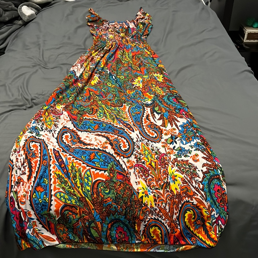Maxi Dress, Size Medium, Brand Unknown, Bright and Vibrant